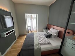 Lint Hotel