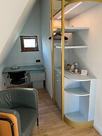Lint Hotel