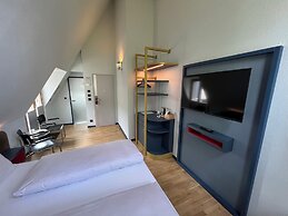 Lint Hotel
