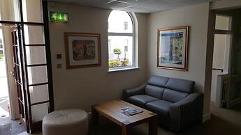 Maison Gorey Hotel