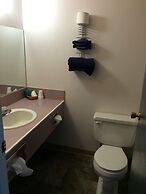 Plains Motor Inn