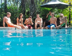 Dougies Backpackers