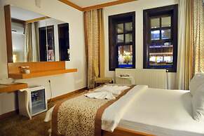 Uluhan Otel