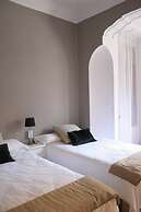 7 Moons Bed & Breakfast