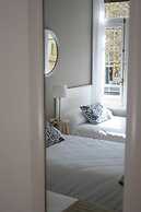7 Moons Bed & Breakfast
