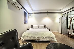 Hotel Stay 53