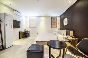 Hotel Stay 53