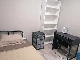 Hostel Seven Hills