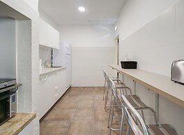Hostel Seven Hills