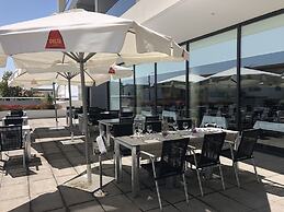 Monte Lírio Hotel
