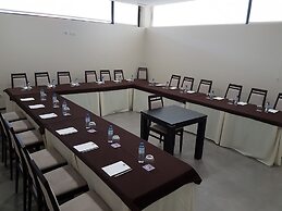 Monte Lírio Hotel