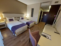 Monte Lírio Hotel