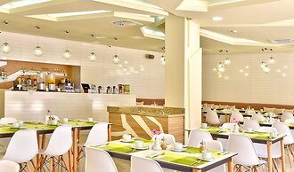 Hotel Grifid Foresta  Adults Only