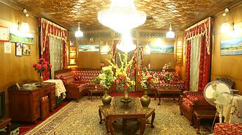 Aziz Palace