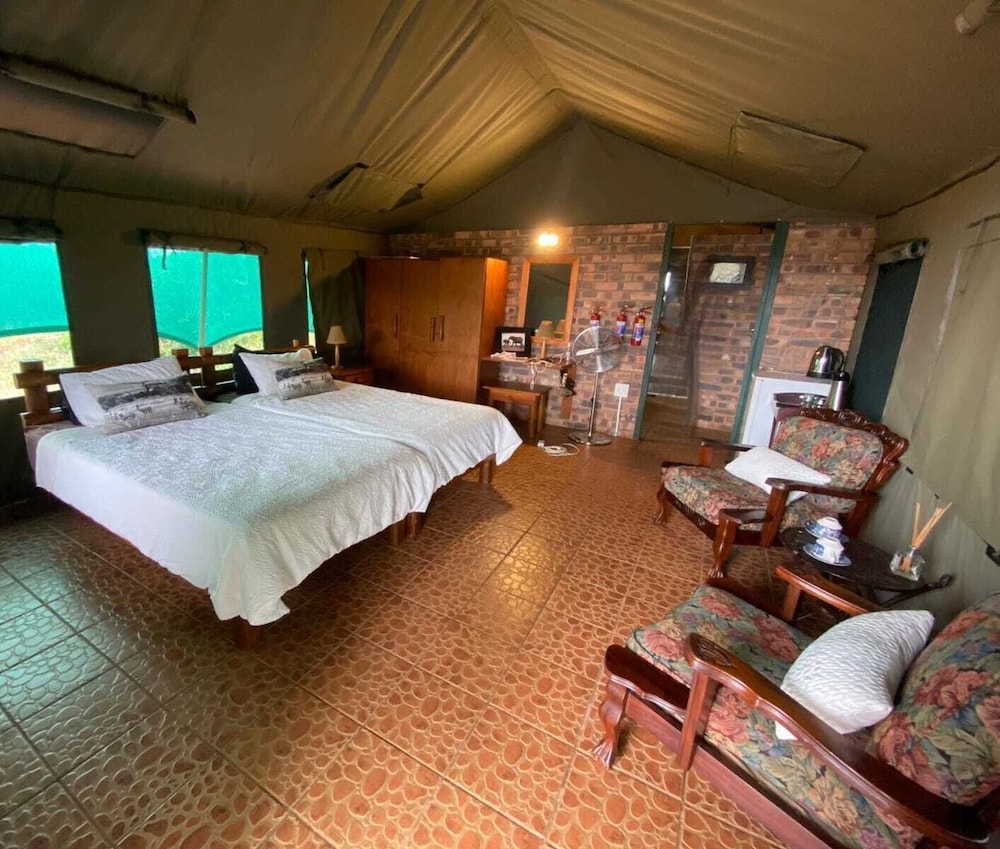 Baluleni Safari Lodge