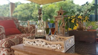 Bambuu Lakeside Lodge
