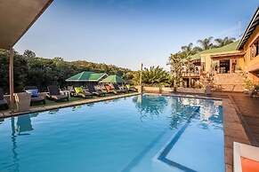 Bambuu Lakeside Lodge