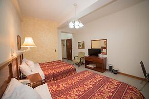 Hotel Anna Inn