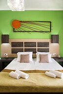 Acapulco Marinos Studios & Apartments