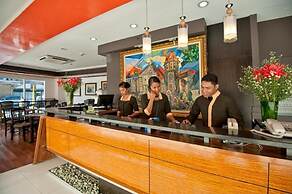 M Citi Suites