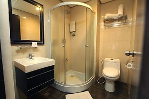 M Citi Suites