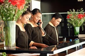 M Citi Suites