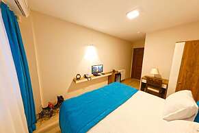 Fayton Hotel