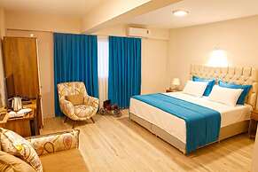 Fayton Hotel