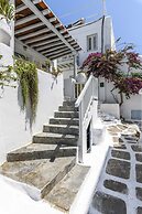 Dimele Rooms & Studios