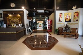 Luckswan resort