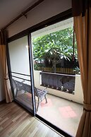 Luckswan resort