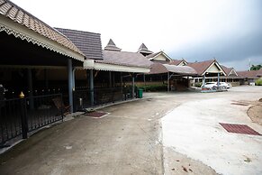 Luckswan resort