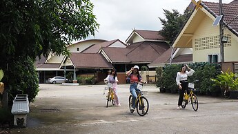 Luckswan resort