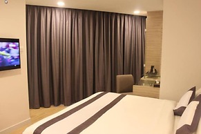 NU Hotel