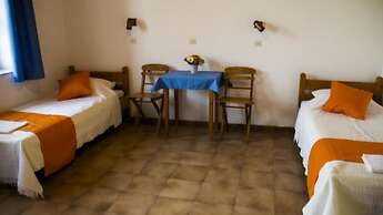 Medieval Rose Hotel