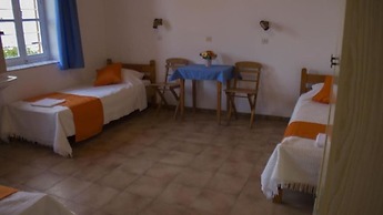 Medieval Rose Hotel