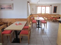 Pension Egg
