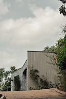 Silverback Lodge
