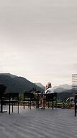 Silverback Lodge