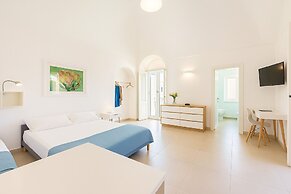 Gioia 13 Apartments & Rooms