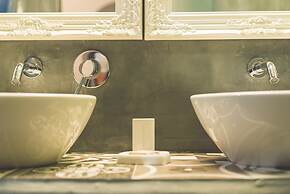 Modernity Suites