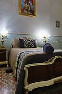 Azcami Boutique Hotel