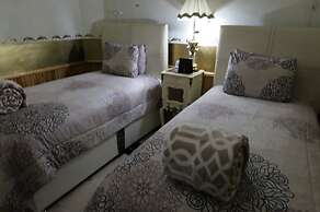 Azcami Boutique Hotel