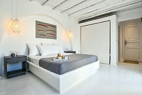 The One Mykonos