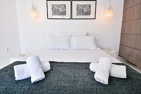 The One Mykonos