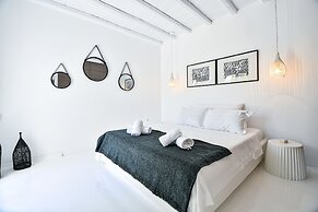 The One Mykonos