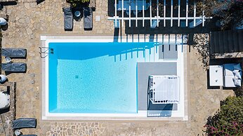 The One Mykonos