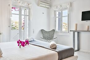 The One Mykonos