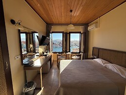Helena Hotel