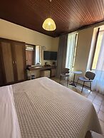 Helena Hotel